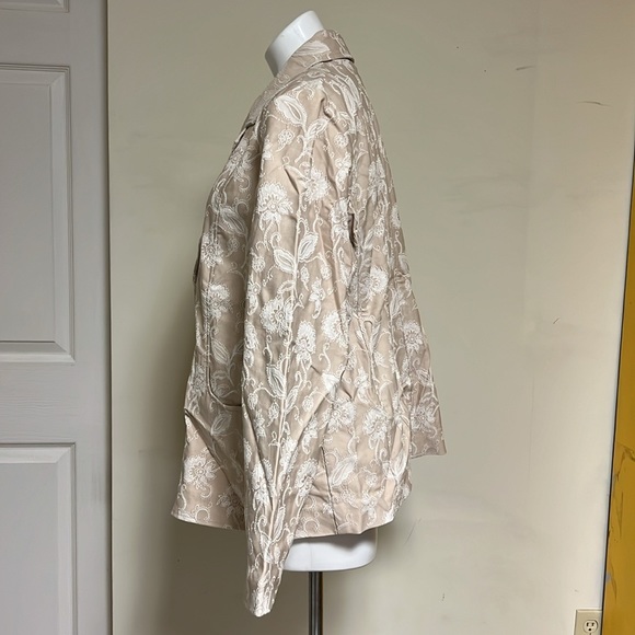 Susan Graver tan embroidered jacket NWT XL QVC - Picture 5 of 9